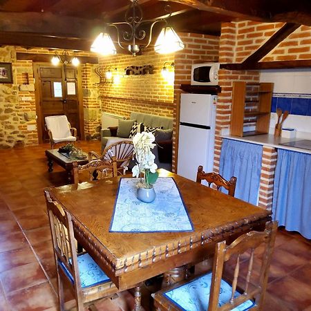 Turismo Rural La Tablá Alles Esterno foto