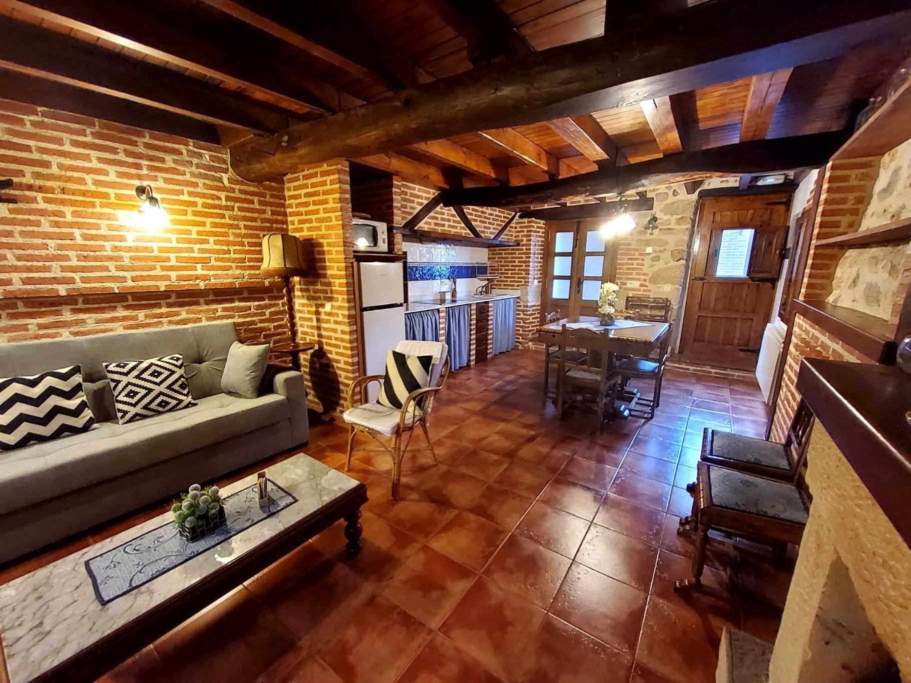Turismo Rural La Tablá Alles Esterno foto
